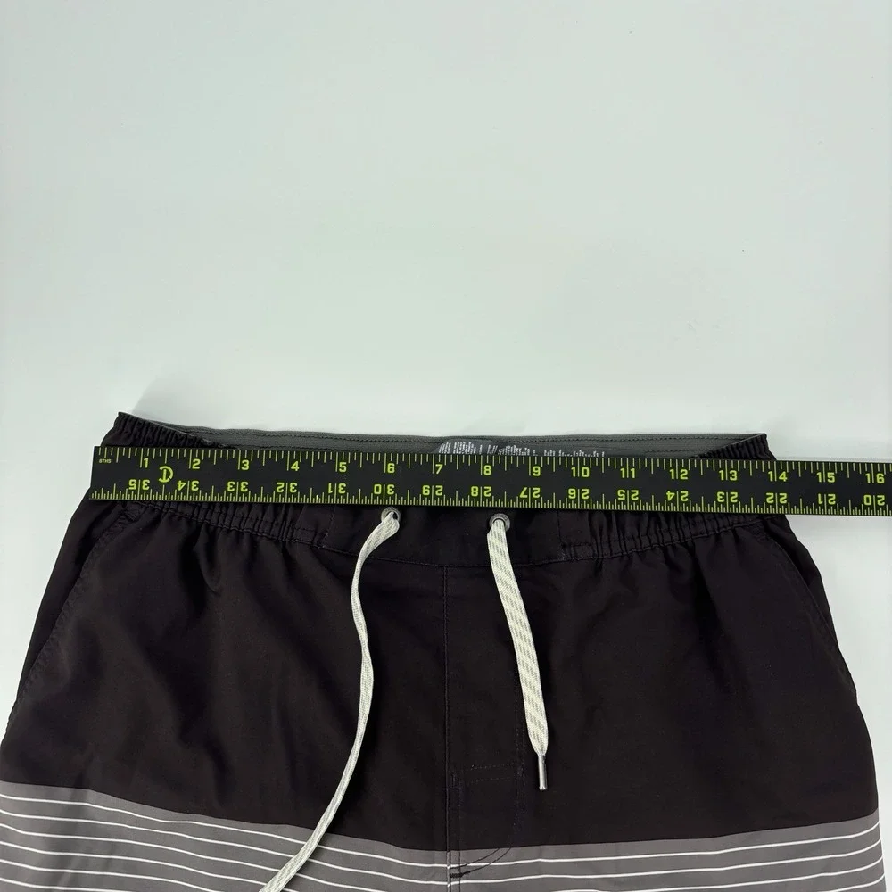 Vuori Trail Shorts 2.0 Mens‎ Small Brown Gray Striped V341 Performance 6